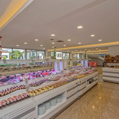 אתר נופש Akpalace