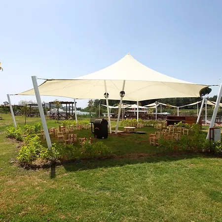 Akpalace אתר נופש באלאק