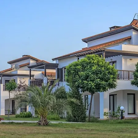 Akpalace אתר נופש באלאק