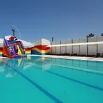 Akpalace Resort