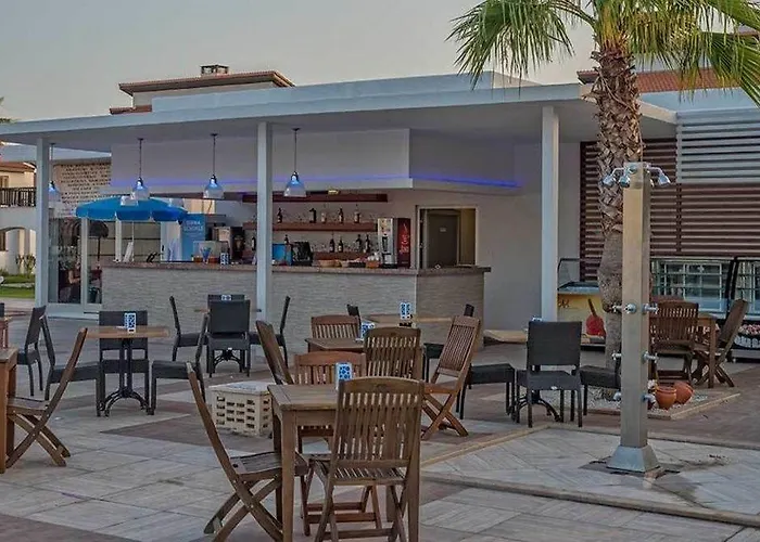 منتجع Akpalace بيليك