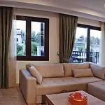 Akpalace منتجع 5*
