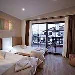 منتجع Akpalace بيليك